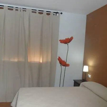 Duque De Gredos Hotel