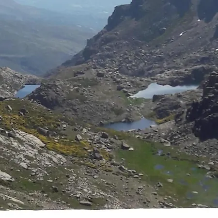 Duque De Gredos Szálloda Solana de ávila